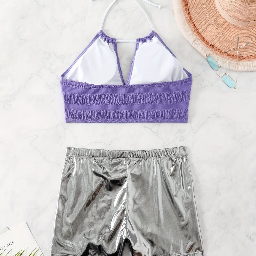 Damen Bikini-Set mit floralem Oberteil und hochglänzenden Shorts Echo Archiv
