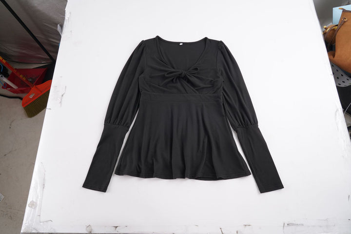 Damen Tailliertes Peplum-Top mit V-Ausschnitt, Knotendetail und Puffärmeln – Orélia