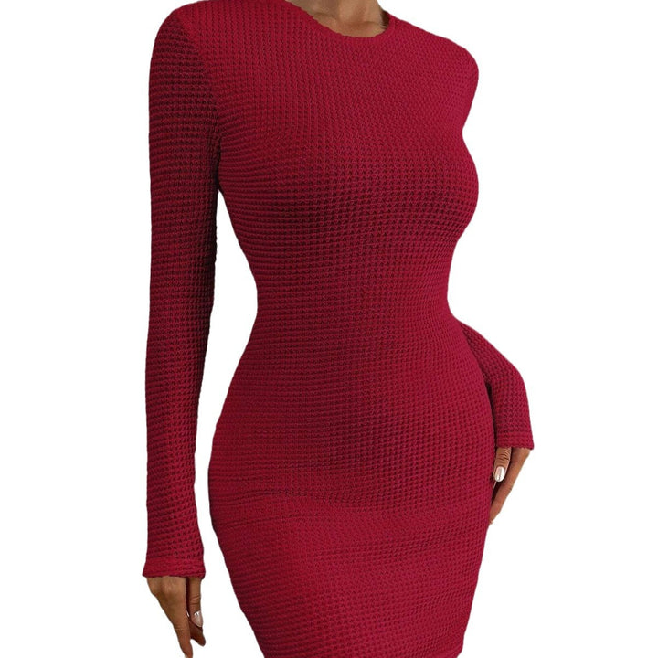 Damen figurbetontes Strickminikleid mit feiner Waffelstruktur und Rundhalsausschnitt – Élara
