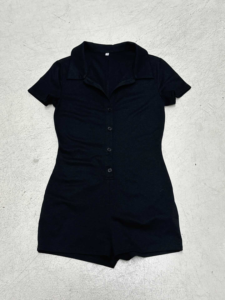 Damen Kurzoverall mit Knopfleiste und modernem Kragen Echo Archiv
