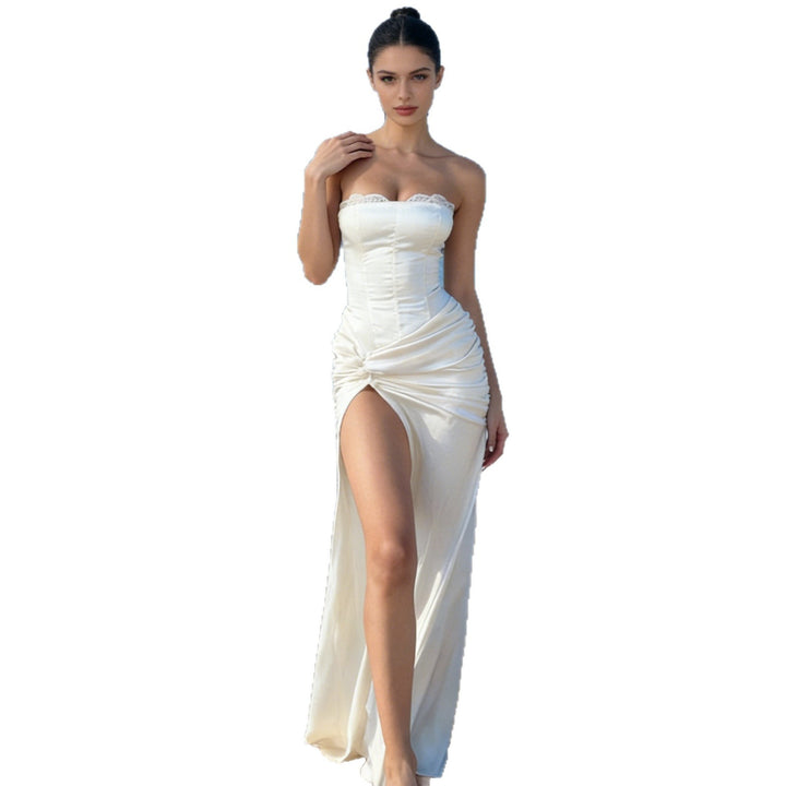Damen Elegantes langes Abendkleid mit raffiniertem Drapierungsdesign Echo Archiv