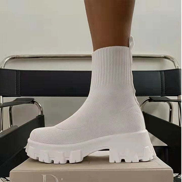 Damen Strick-Sock-Boots mit elastischem Schaft und kontrastierender Profilplateau-Sohle – Lioré