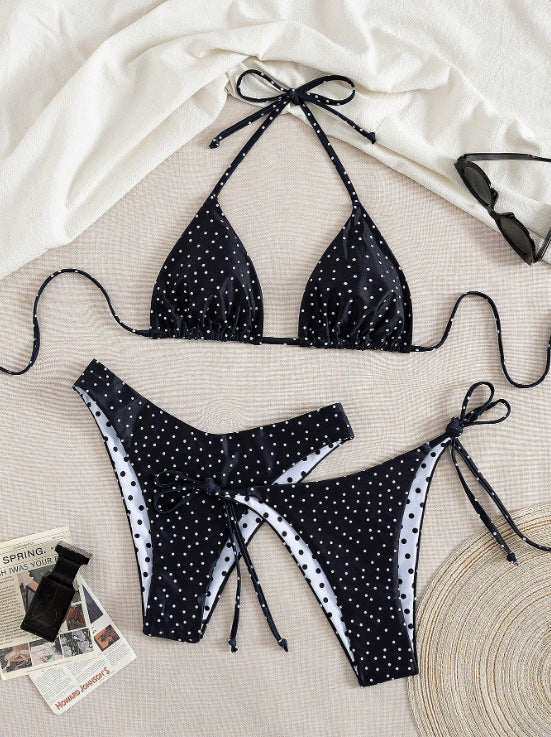 Damen Triangel-Bikini mit verspieltem Punktmuster und verstellbaren Bändern Echo Archiv