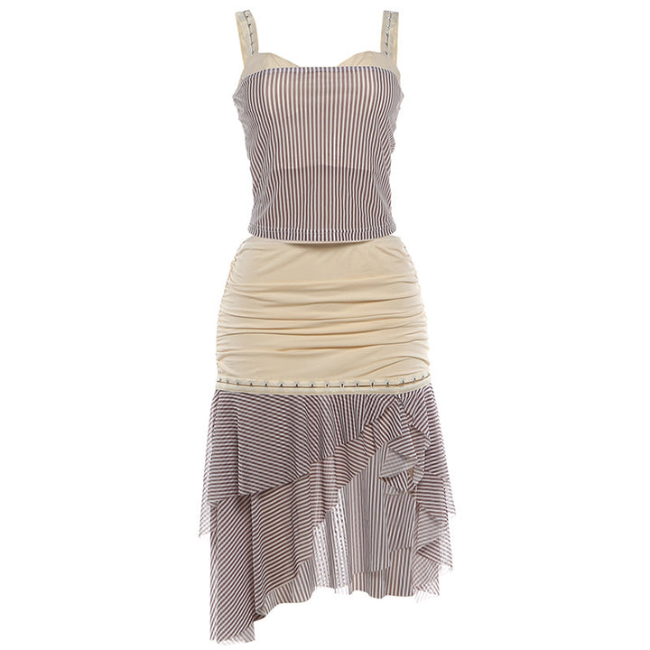 Damen Kleid mit asymmetrischem Saum und raffinierten Drapierungen Echo Archiv