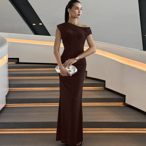 Damen Elegantes Wickel-Maxikleid mit asymmetrischer Schulterpartie Echo Archiv
