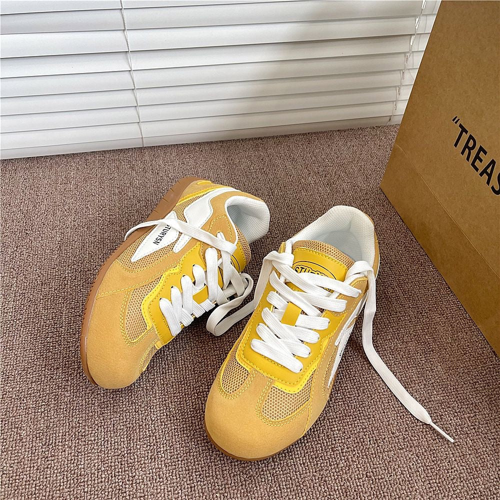 Damen Sportliche Sneaker mit weicher Veloursoberfläche und atmungsaktiver Netzstruktur Echo Archiv