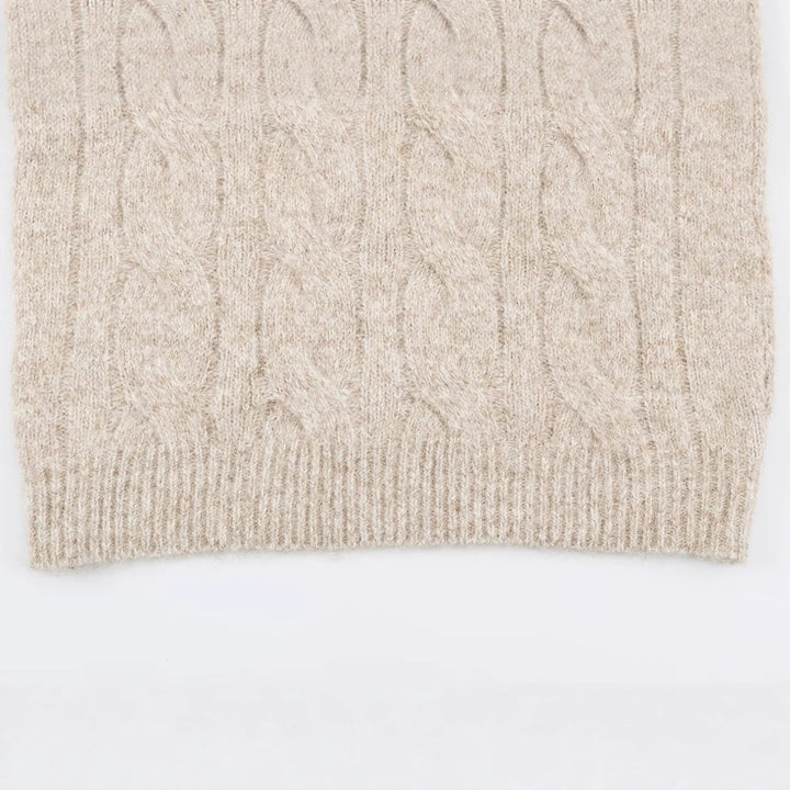 Damen Grobgestrickter Longpullover mit Zopfmuster und halbhohem Reißverschlusskragen Echoarchiv