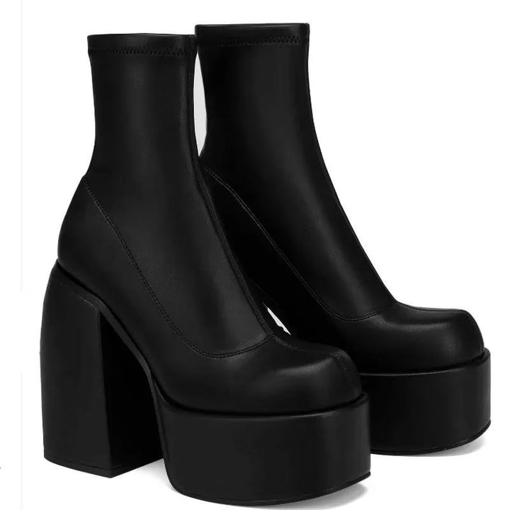 Damen nan Plateau-Stiefelette mit hohem Blockabsatz, nahtlosem Stretchschaft und robuster Laufsohle Echo Archiv