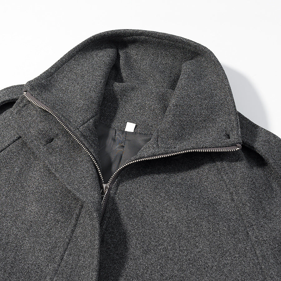 Damen Kurz geschnittene Wollmix-Croppedjacke mit Stehkragen, Schulterklappen und verstellbaren Ärmelriemen Echo Archiv