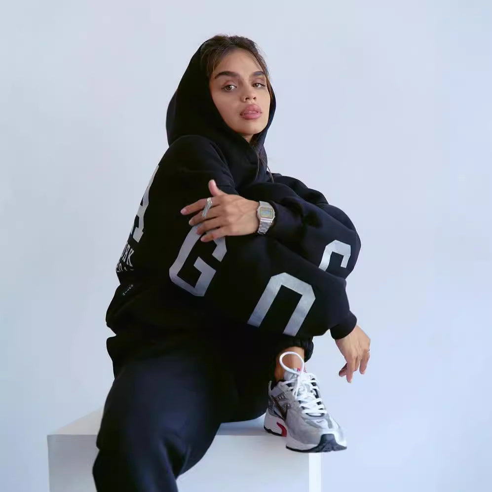Damen Oversized Kapuzenpullover mit großflächigem Blockprint Echoarchiv