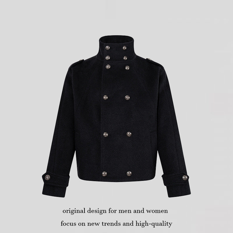 Damen Kurze Doppelreihige Militärische Cabanjacke mit Stehkragen und Epauletten Echoarchiv