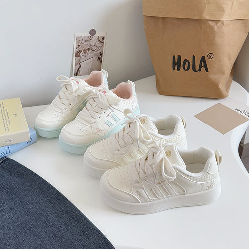Damen Sneakers mit innovativem Design und rutschfester Sohle Echo Archiv