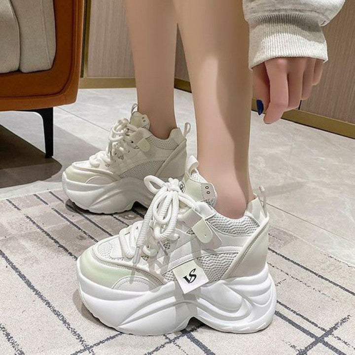 Damen Chunky Sneaker mit überragendem Tragekomfort und sportlichem Design Echo Archiv