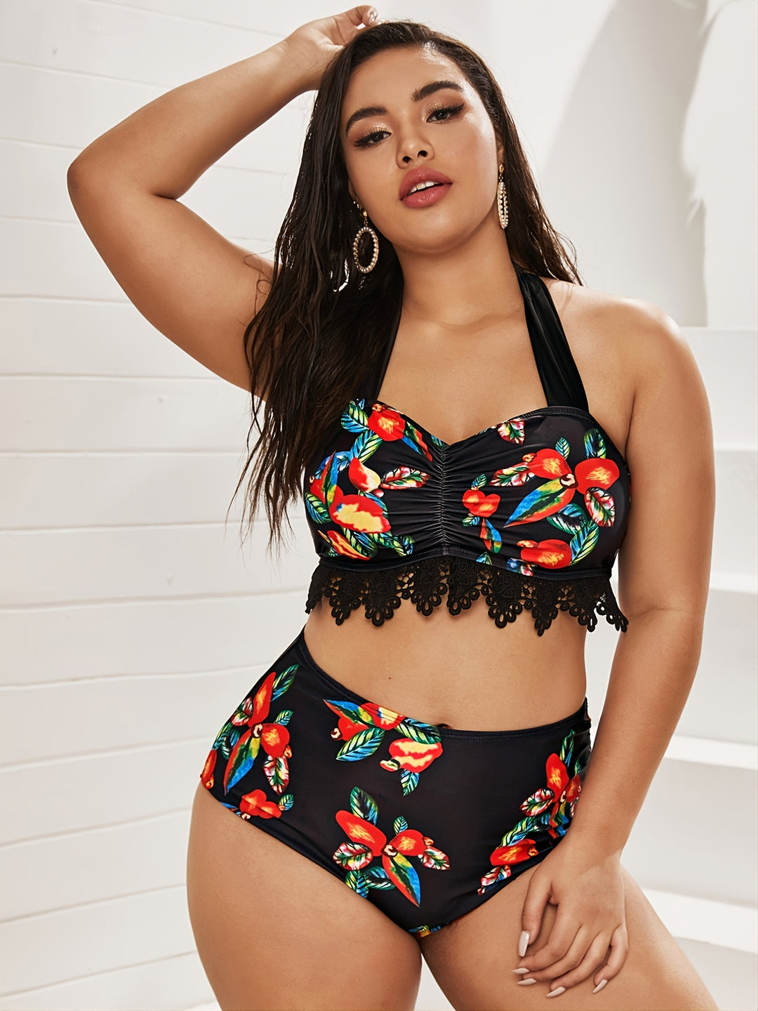 Damen Zweiteiliges Badeanzug-Set mit floralem Design Echo Archiv