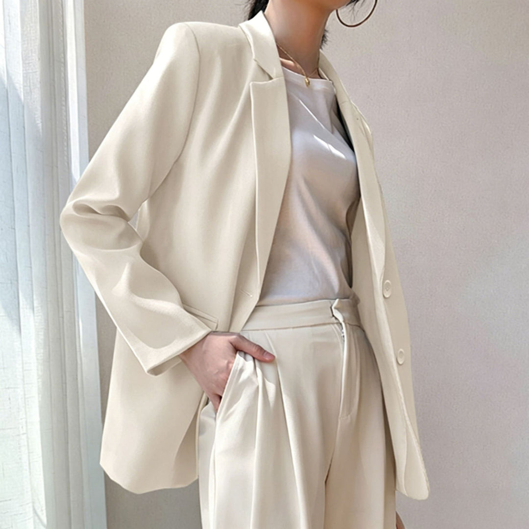 Damen Eleganter und komfortabler Blazer mit Perlendetails Echo Archiv