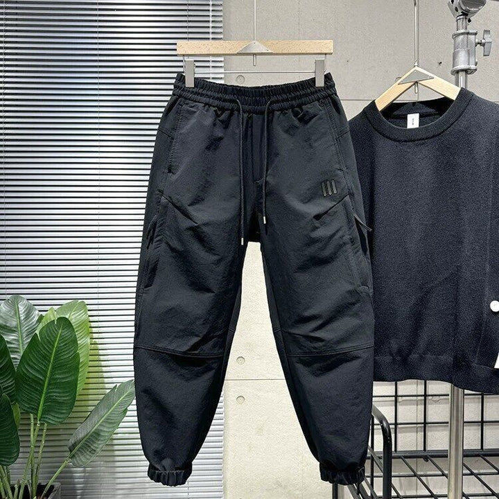 Herren Bequeme Sporthose mit Seitentaschen Echoarchiv
