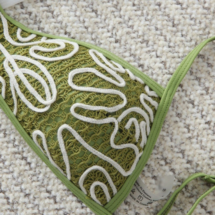 Damen Triangel-Bikini mit trendigem Stickmuster Echo Archiv