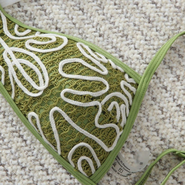 Damen Triangel-Bikini mit trendigem Stickmuster Echo Archiv