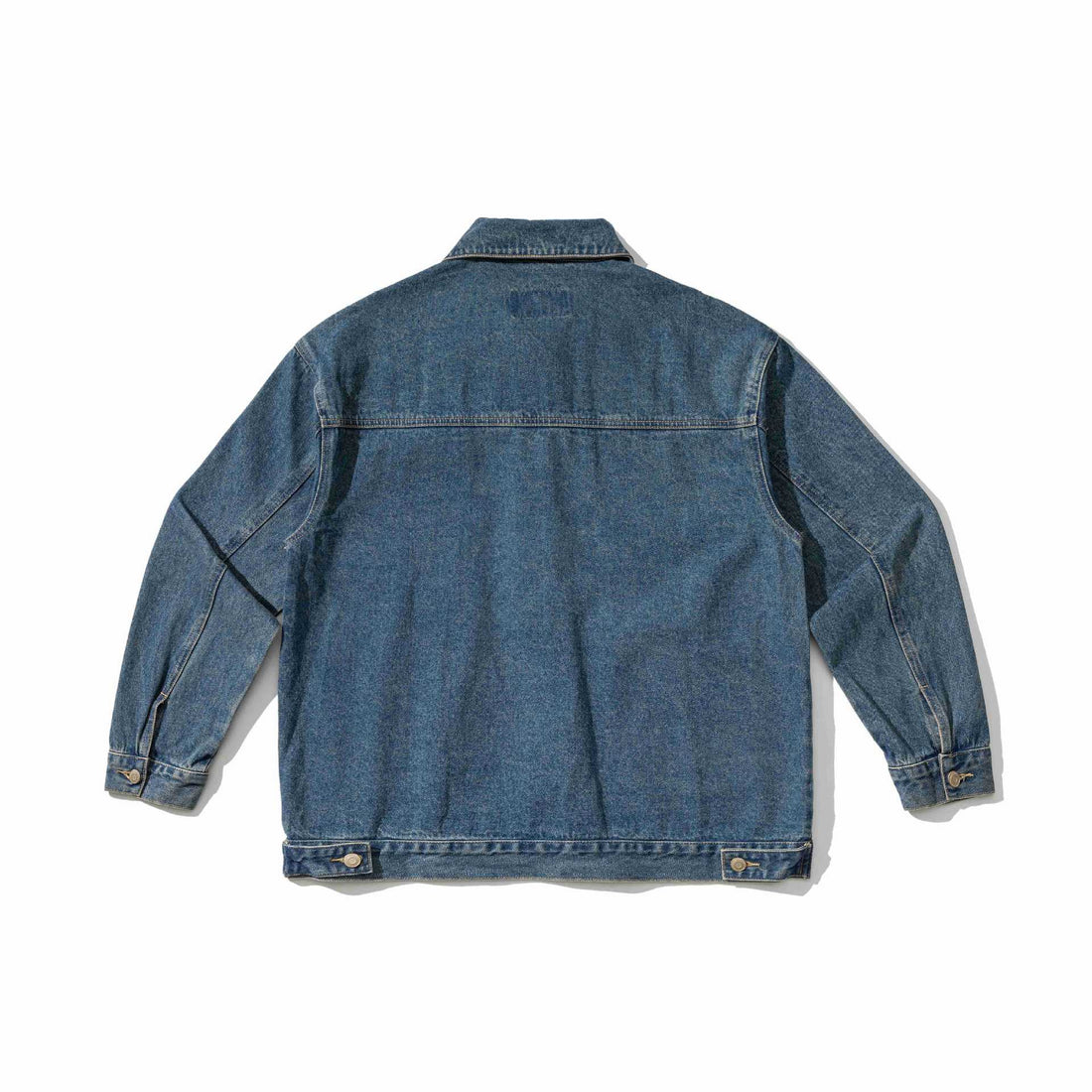 Unisex Robustess Denim‑Workwear‑Blouson mit Hemdkragen und großen Pattentaschen Echoarchiv
