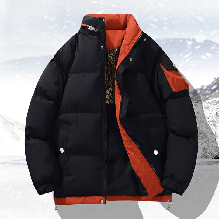 Herrenjacke aus ungefüttertem Outdoor-Material mit hohem Stehkragen, Isolierung und elastischen Bündchen – Taviero
