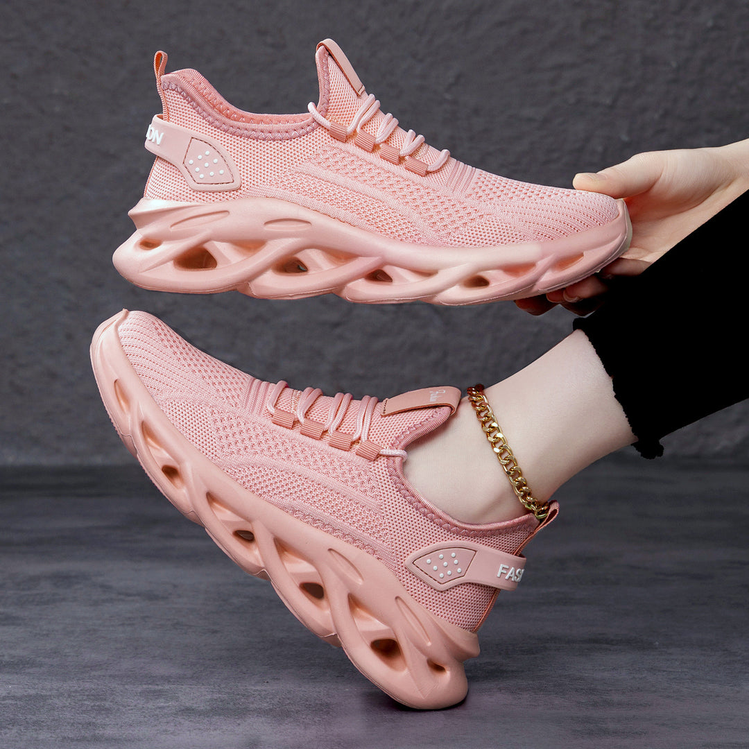 Damen nan atmungsaktive Strick-Fit Laufsneaker mit skulpturaler Luftkanal-Plateausohle Echo Archiv