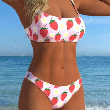 Damen Bikini-Set mit fruchtigem Erdbeerprint und verstellbaren Trägern Echo Archiv