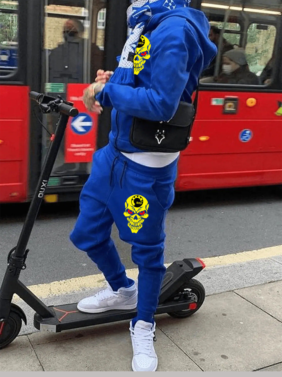 Herren Kapuzenanzug mit einzigartigem Totenkopf-Design Echoarchiv