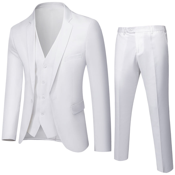 Herren nan dreiteiliges Business-Anzugset mit tailliertem Einreiher-Sakko, schmal geschnittener Weste und elegant geschnittener Anzughose Echo Archiv