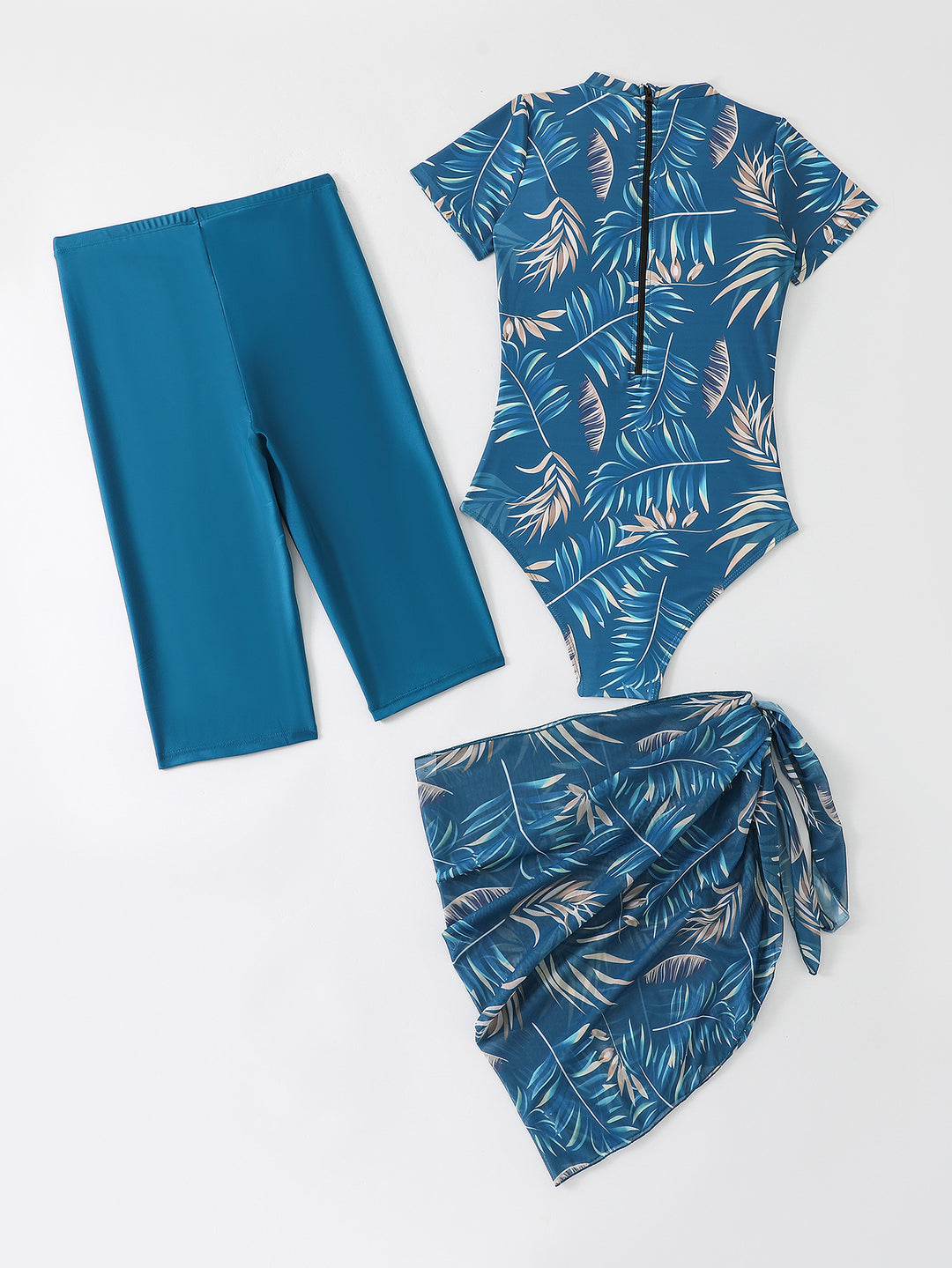 Damen Sportlicher Einteiler Badeanzug mit ergänzenden Leggings und Wickelrock Echo Archiv