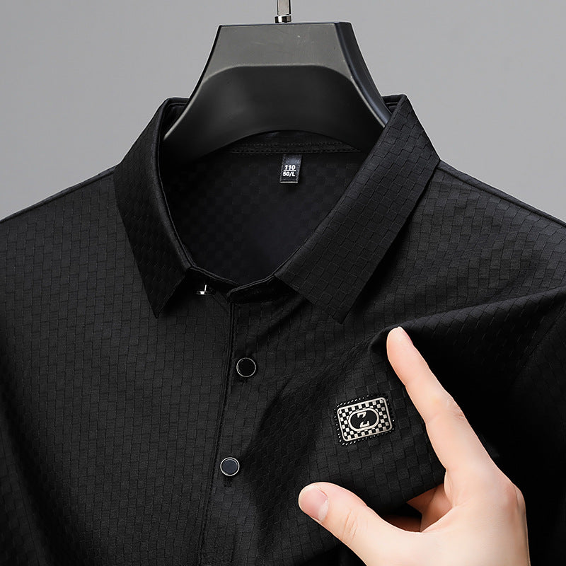 Herren elegantes Poloshirt mit strukturierter Oberfläche und praktischen Details Echoarchiv