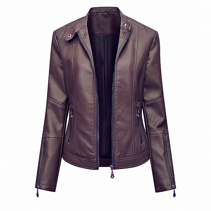 Damen Asymmetrische Bikerjacke aus Kunstleder mit Nietenbesatz und tailliertem Schnitt Echoarchiv