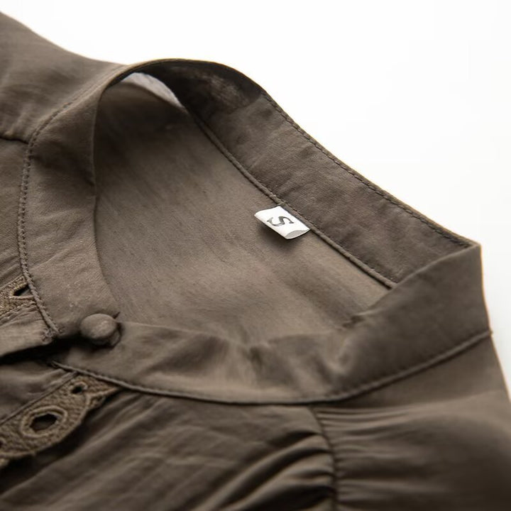 Damen Bluse mit Spitzen‑Cutouts, feiner Knopfleiste und Ballonärmeln Echoarchiv
