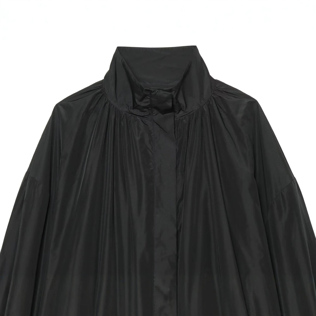 Damen Oversize Regenblouson im Cocoon‑Schnitt mit hohem Stehkragen und elastischem Saum Echo Archiv