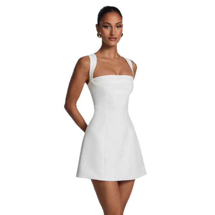 Damen figurbetontes Minikleid mit breiten Trägern und elegantem Ausschnitt Echo Archiv