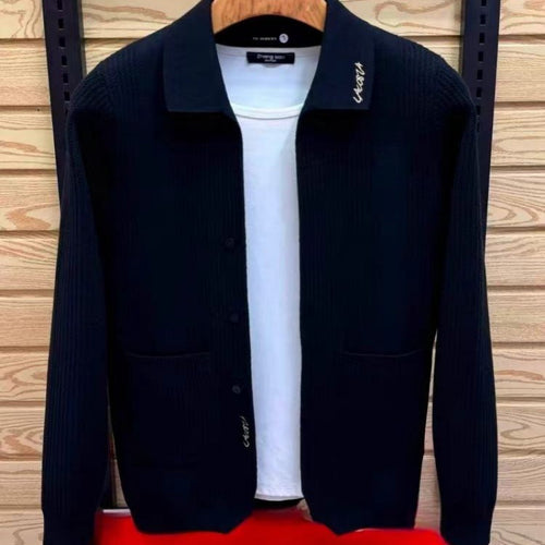 Herren elegante Strickjacke mit praktischen Taschen und stylischem Schnitt Echoarchiv