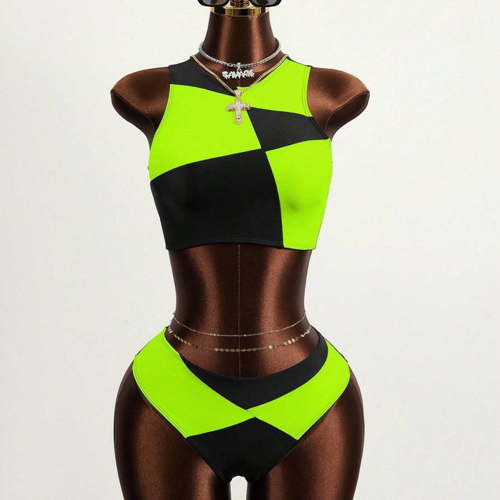 Damen Sportlicher Hochgeschnittener Bikini Echo Archiv