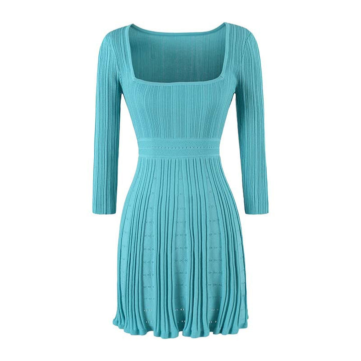 Damen Figurbetontes Feinstrick-Midikleid mit eckigem Ausschnitt und plissiertem Rock Echoarchiv