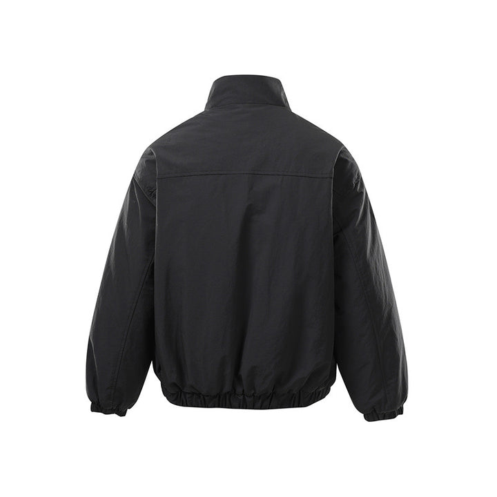 Unisex Boxy-Zipblousonjacke mit winddichter Microfaserhülle, hohem Stehkragen und Zweiwege-Reißverschluss Echoarchiv