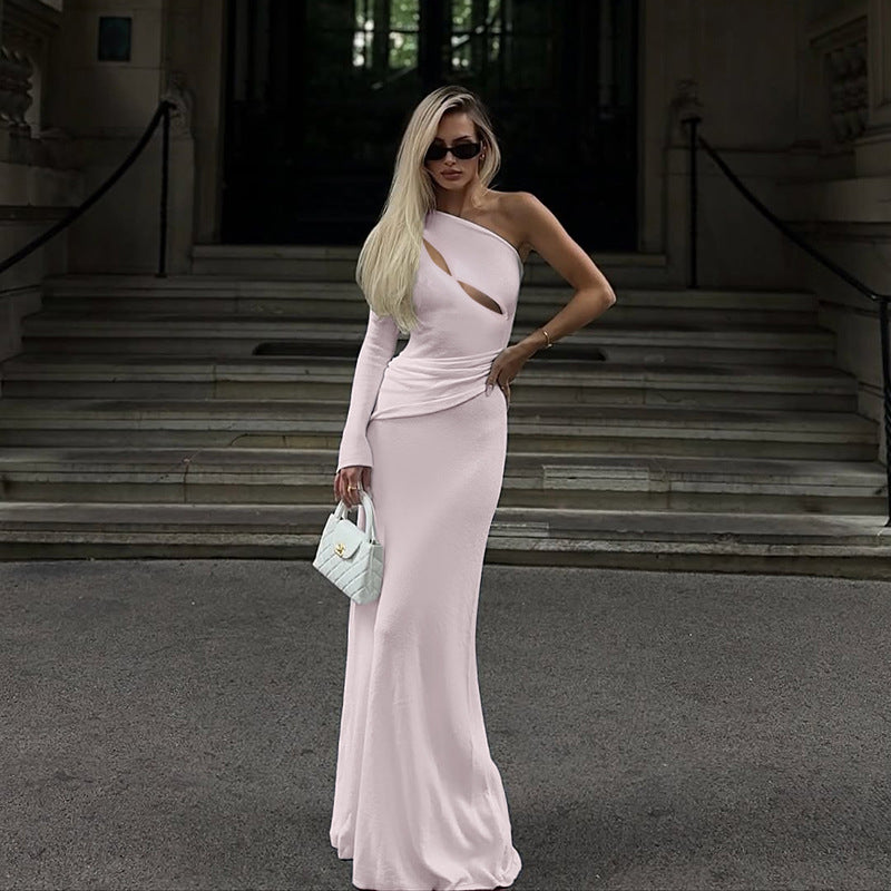 Damen Elegantes Maxikleid mit asymmetrischem Schnitt und raffiniertem Cut-Out Echo Archiv