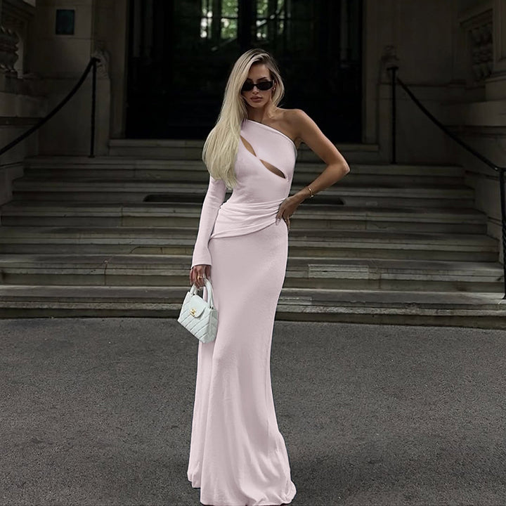 Damen Elegantes Maxikleid mit asymmetrischem Schnitt und raffiniertem Cut-Out Echo Archiv