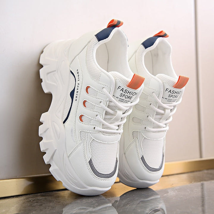 Damen Sportliche Sneakers mit atmungsaktivem Mesh-Obermaterial und dämpfender Sohle Echo Archiv