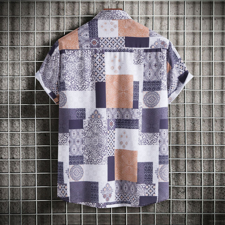 Herren Kurzarmhemd mit einzigartigem Patchwork-Muster Echoarchiv
