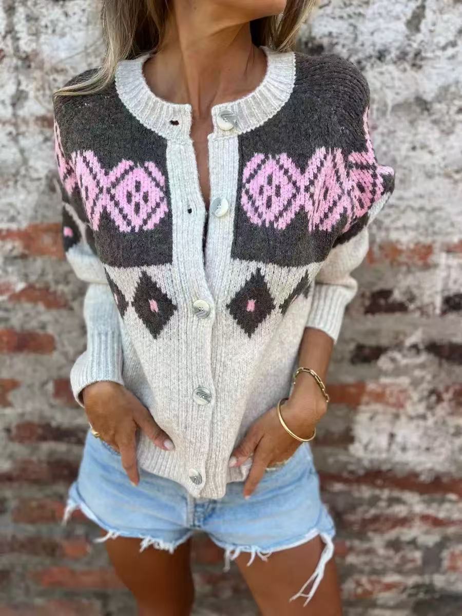 Damen nan kuscheliger Strickcardigan mit Zierholzknöpfen und Rundhalsausschnitt Echo Archiv