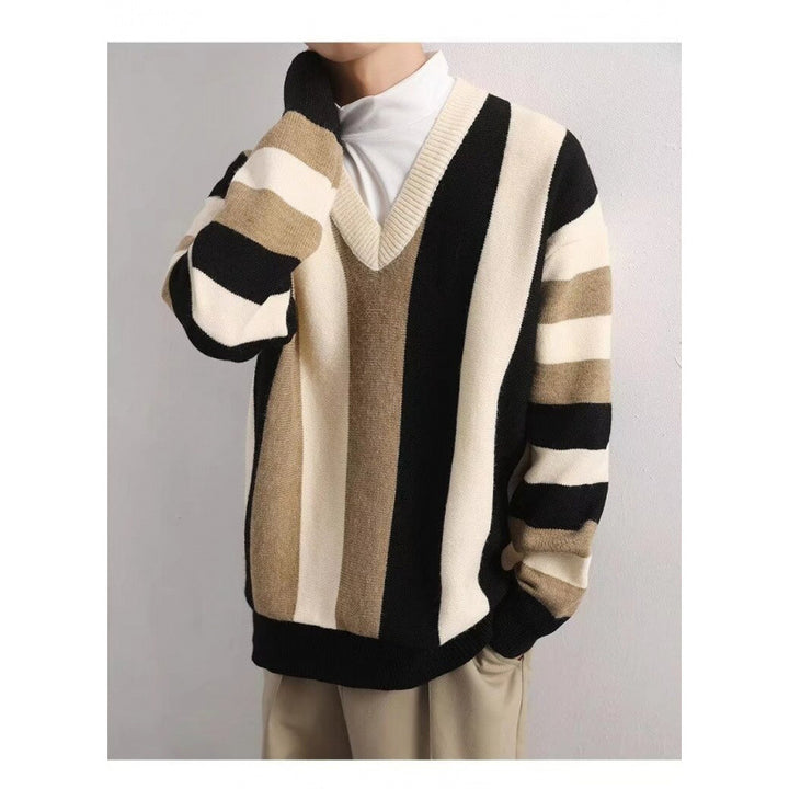 Stylischer grob gestrickter Pullover für Herren mit V-Ausschnitt Echo Archive