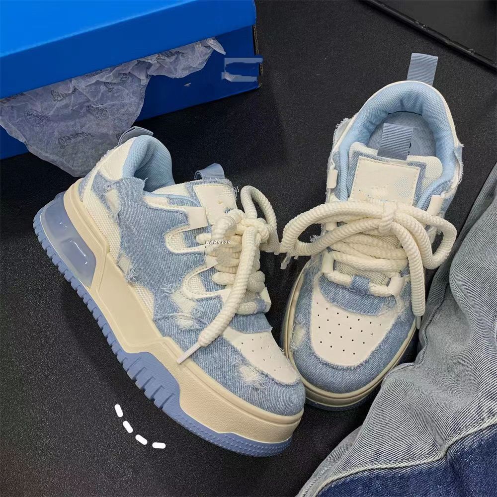 Damen Coole Jeans Sneakers mit verstärktem Fersenbereich und dämpfender Sohle Echo Archiv