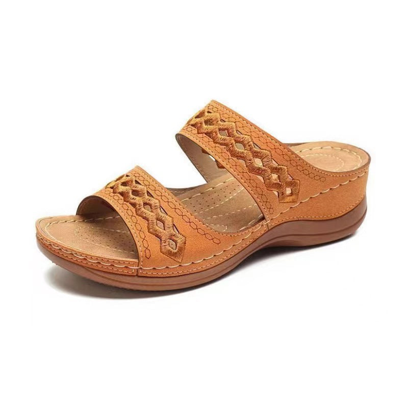 Echoarchiv | Orthopädische Ledersandalen mit Stützfunktion für Diabetiker