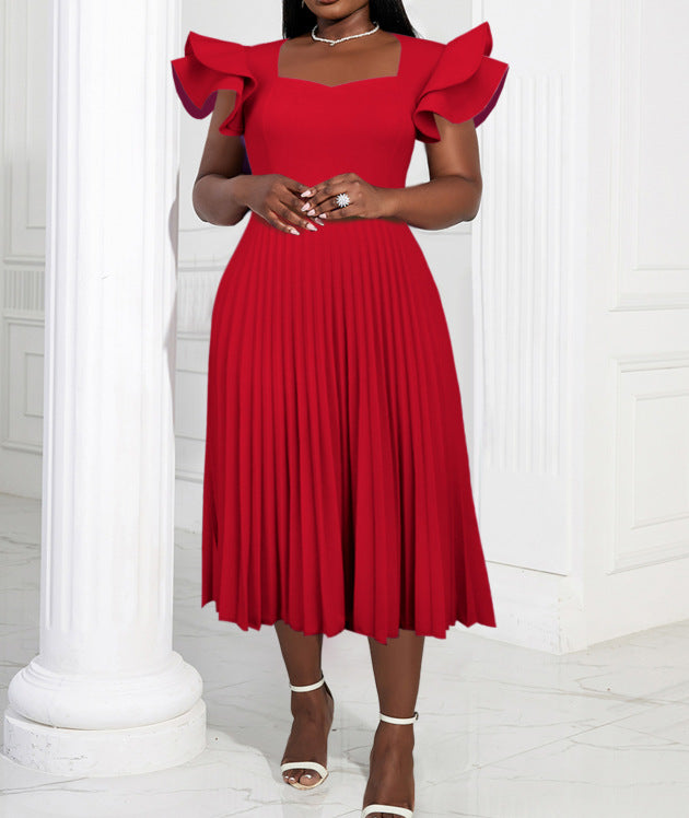 Damen plissiertes Maxikleid mit eleganten Rüschendetails Echo Archiv