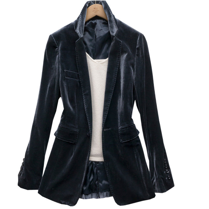 Damen Langer Samt‑Blazer mit taillierter Schnittführung, Pattentaschen und geriffeltem Revers Echo Archiv