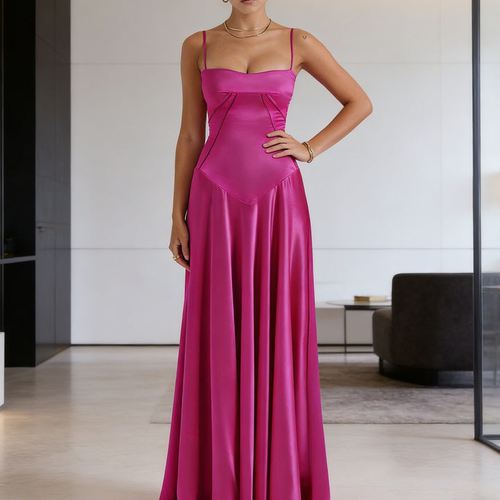 Damen Elegantes Abendkleid mit floralem Oberteil und schmalen Spaghetti-Trägern Echo Archiv
