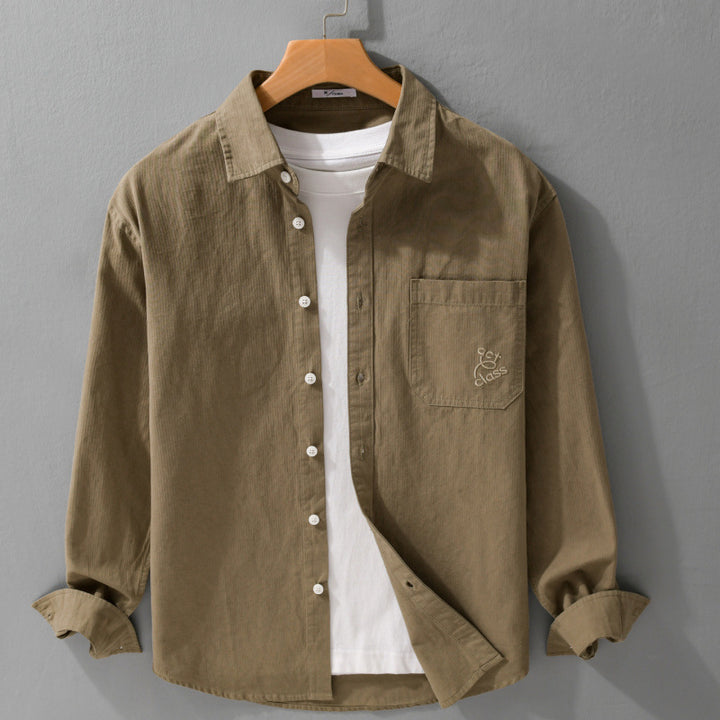 Herren Feines Cord-Überhemd im Overshirt-Stil mit Kentkragen und aufgesetzter Brusttasche Echoarchiv